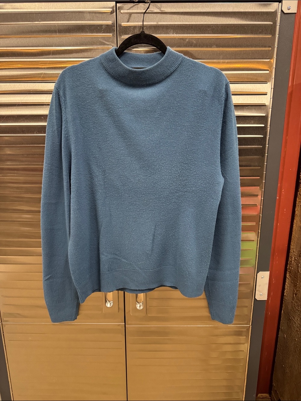 Sag Harbor Women's Blue Scoop-Neck Sweater
